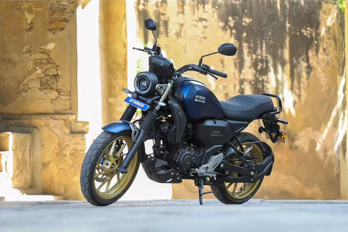 न्यू जनरेशन स्पोर्ट्स बाइक Yamaha FZ X 2025 में मिलेगा 65 kmpl का माइलेज और 155 cc का पावरफुल इंजन जाने कीमत