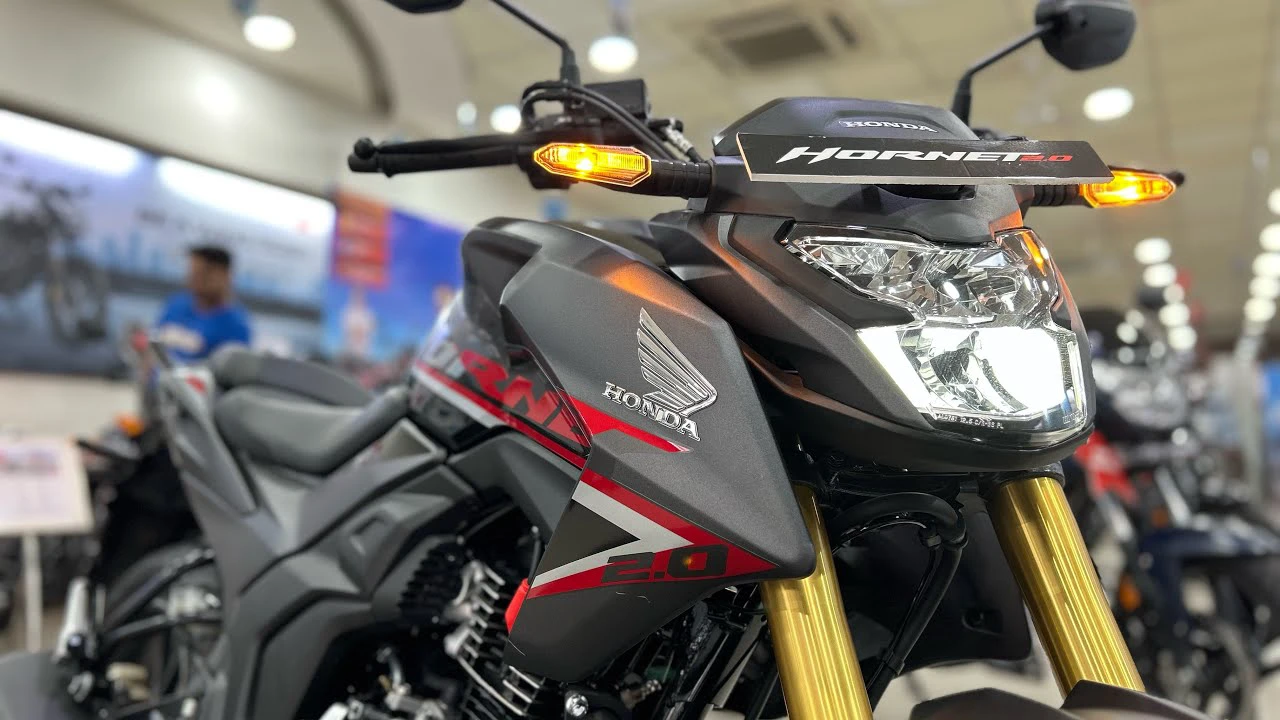 Honda Hornet 2.0, नए फीचर्स, शानदार परफॉर्मेंस और TFT डिस्प्ले और कीमत मात्र 1.53 लाख