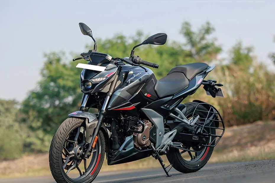 अपने आकर्षक लुक और ब्रांडेड फीचर्स से Yamaha का धंधा बंद कराने लॉन्च हो रही है Bajaj Pulsar F250 स्पोर्ट्स बाइक