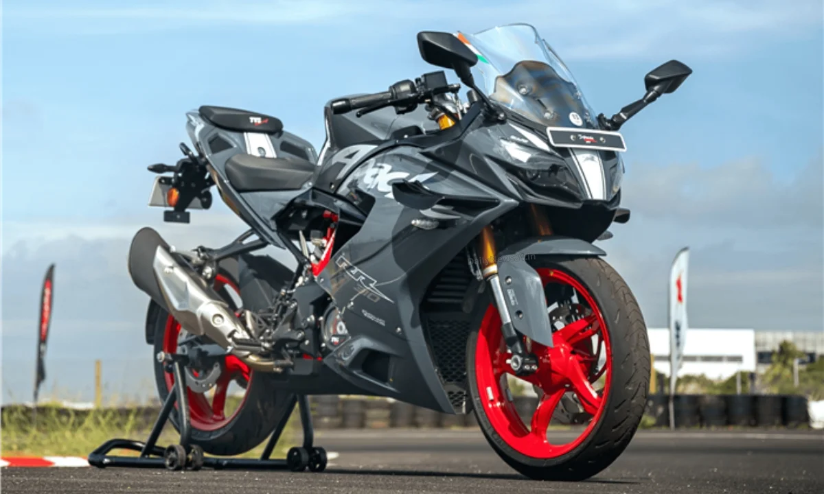 Pulser का धंधा बंद कराने भारतीय मार्केट में लॉन्च हो रही है TVS Apache RR 310 बाइक जाने कीमत