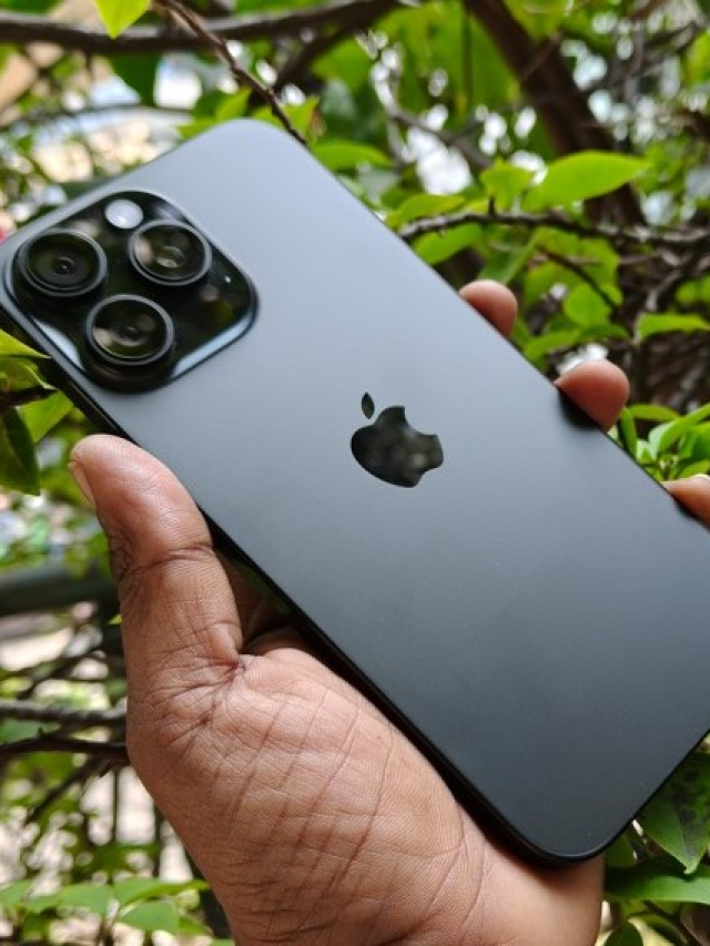 The price of the iPhone 16 Pro has dropped dramatically, with Flipkart offering significant discounts on the Apple phone! Learn the full details here.
