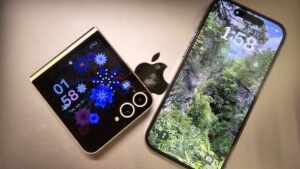 Apple vs Samsung Wide Fold : Apple के फोल्डेबल iPhone को देगा टक्कर Samsung का ये नया फोल्डेबल स्मार्टफोन 2 Apple vs Samsung Wide Fold: Samsung's new foldable smartphone will compete with Apple's foldable iPhone