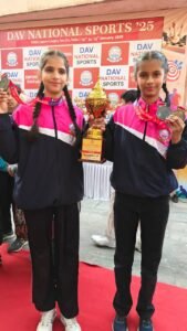 Today's Gold-Silver Price Update: Rising gold and silver prices during the festive season have once again increased customer problems. Know the latest gold and silver prices here.